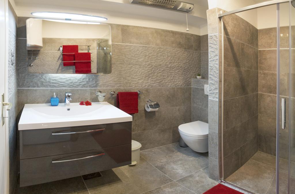 City Center Apartment Kadena สปลิท ภายนอก รูปภาพ